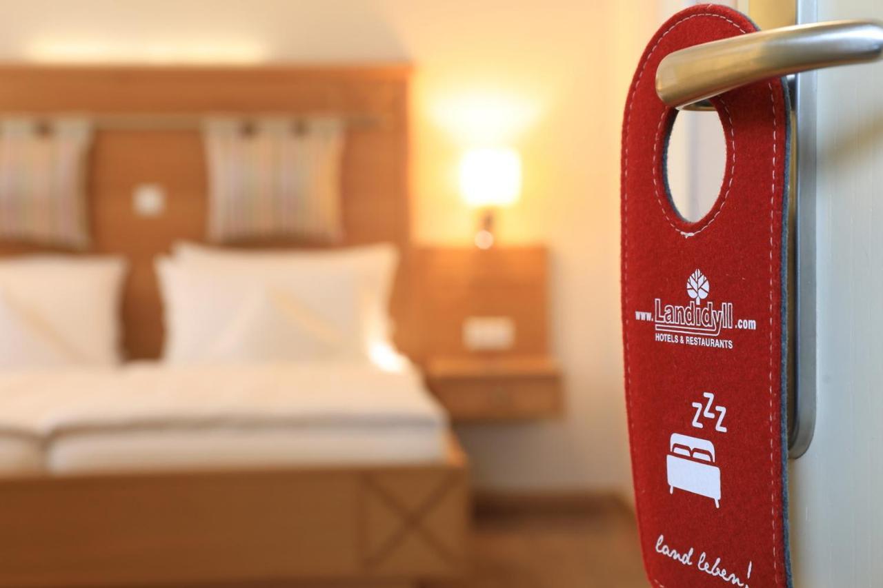 Landidyll Hotel Restaurant Birkenhof 클로스터컴드 외부 사진