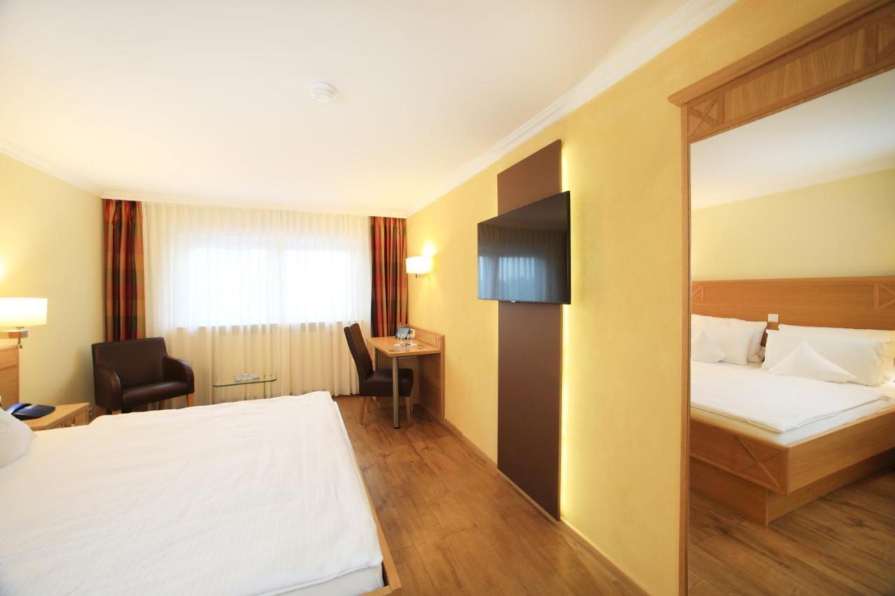 Landidyll Hotel Restaurant Birkenhof 클로스터컴드 외부 사진
