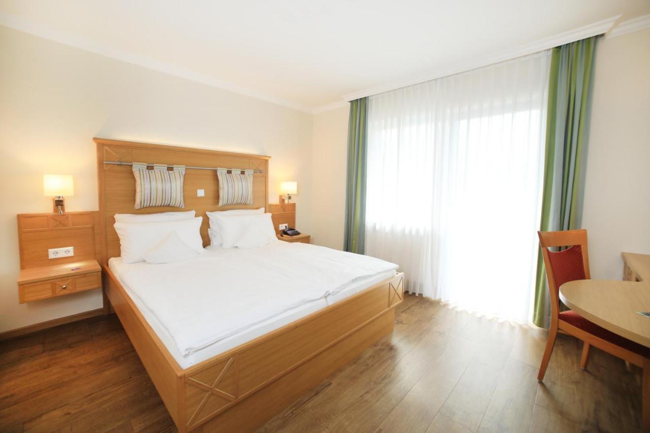 Landidyll Hotel Restaurant Birkenhof 클로스터컴드 외부 사진