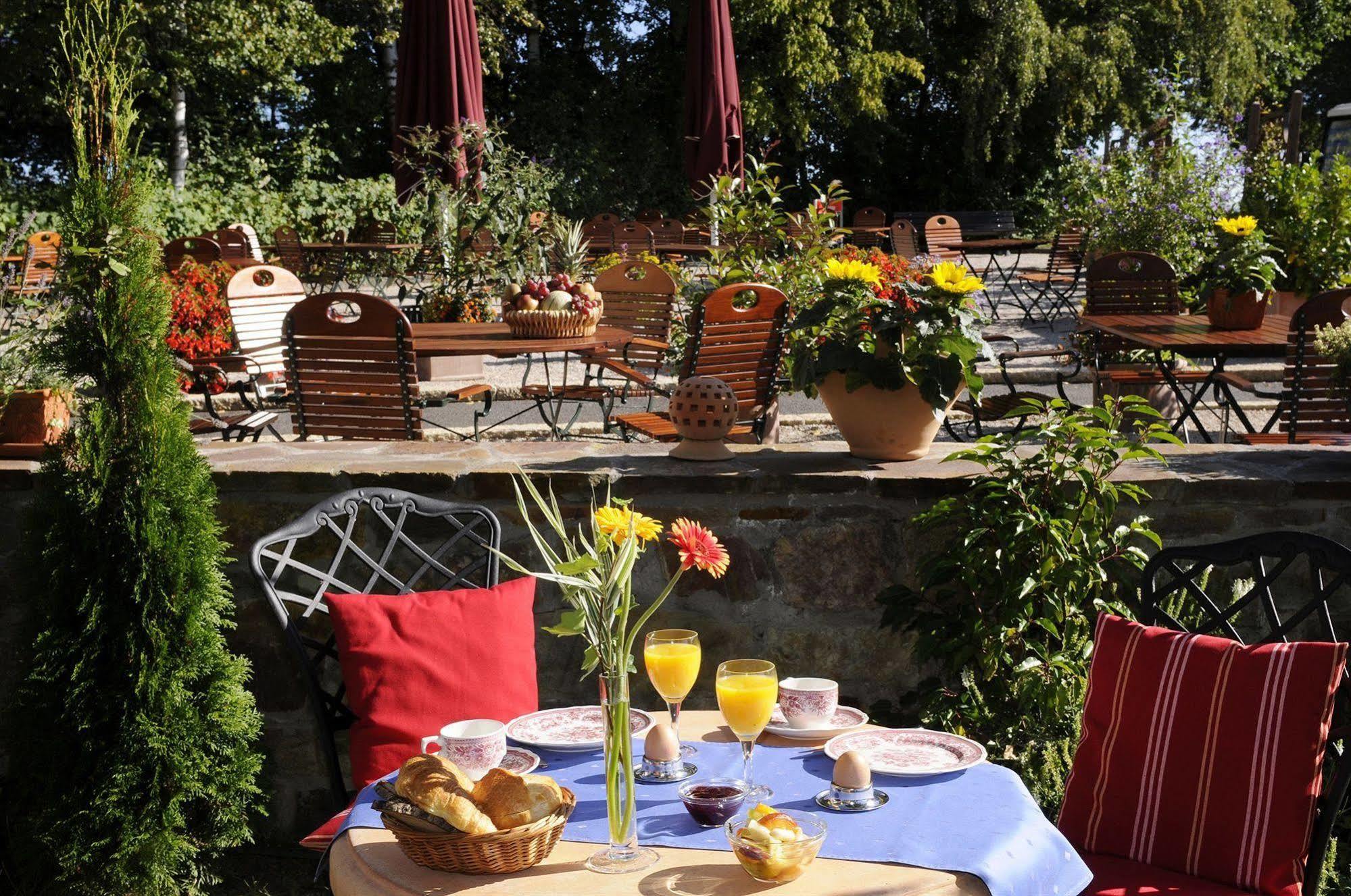 Landidyll Hotel Restaurant Birkenhof 클로스터컴드 외부 사진