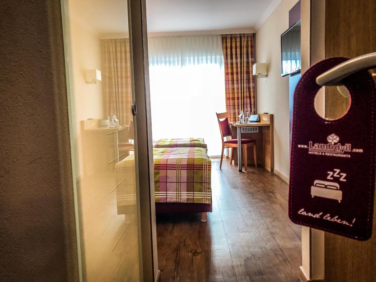 Landidyll Hotel Restaurant Birkenhof 클로스터컴드 외부 사진